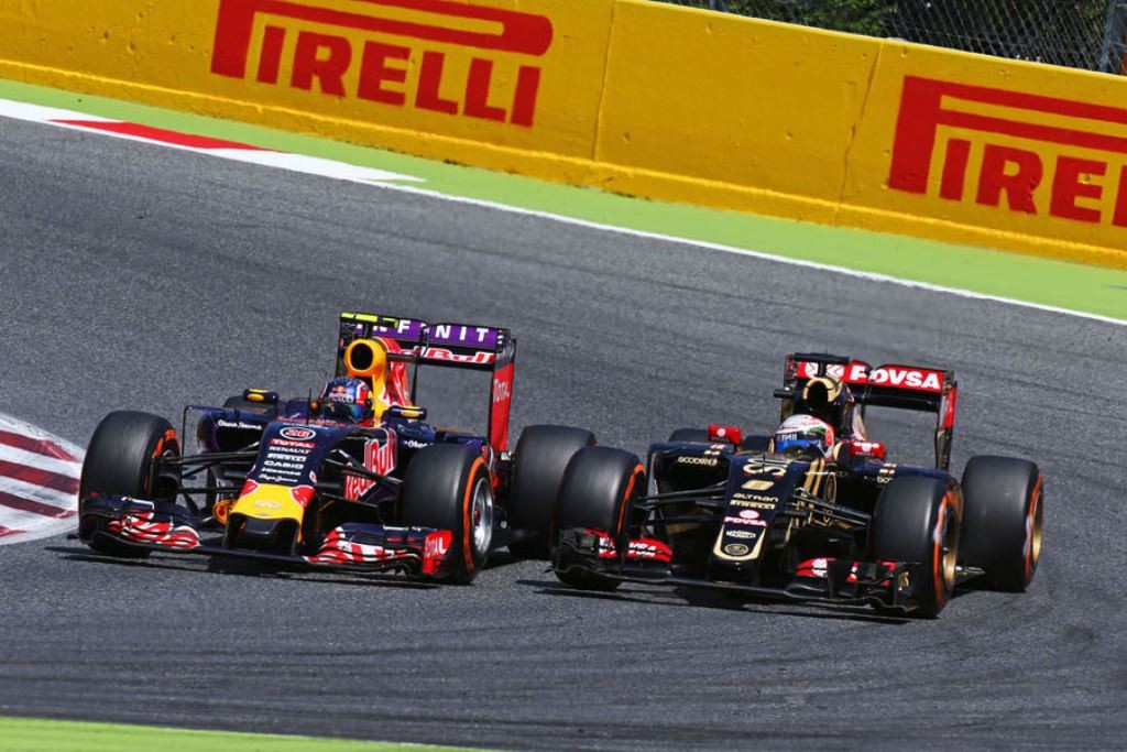 Daniil-Kvyat-Red-Bull-GP-Spanien-2015-Rennen-Sonntag-10-5-2015-fotoshowBigImage-57ed6d04-862988
